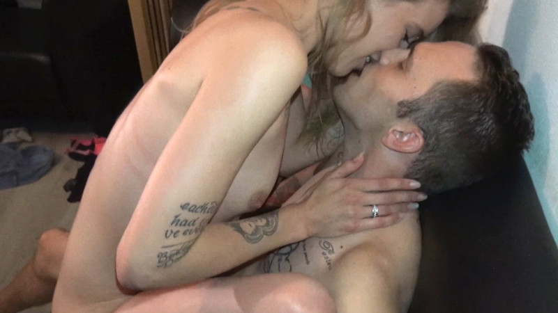 Melody anally fucks her boyfriend with a strap-on dildo