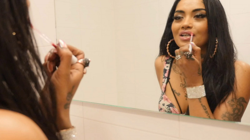 Bibi has never quirted before. Until this rowdy trio!